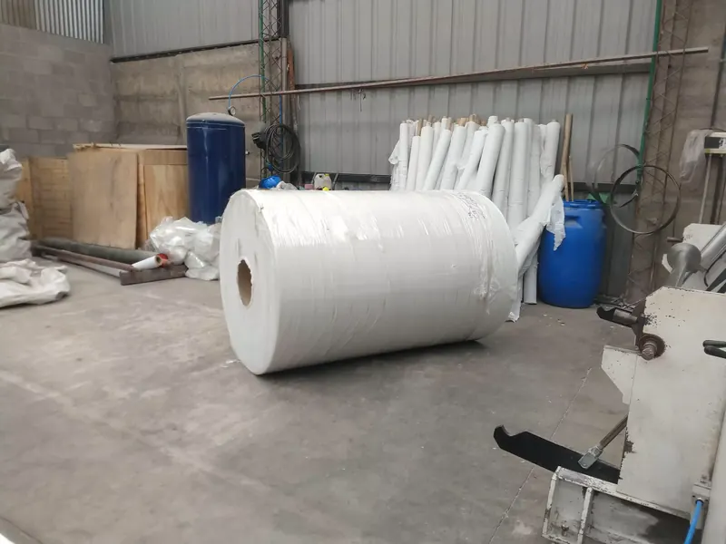 Bobina de materia prima para la fabricación de papel